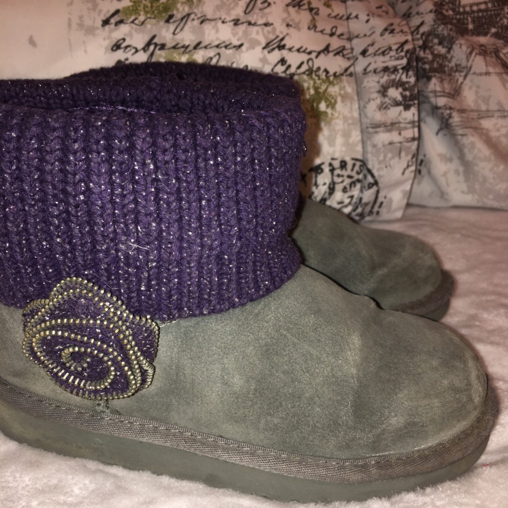 UGG booties girls 13,5